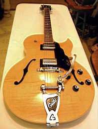 Guild Starfire III 1999 AUT_4827.JPG